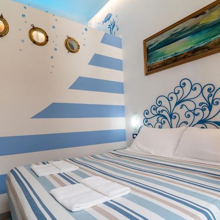 Teresa Rooms & Suites La Spezia Luaran gambar