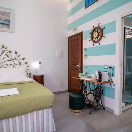 Teresa Rooms & Suites La Spezia Luaran gambar