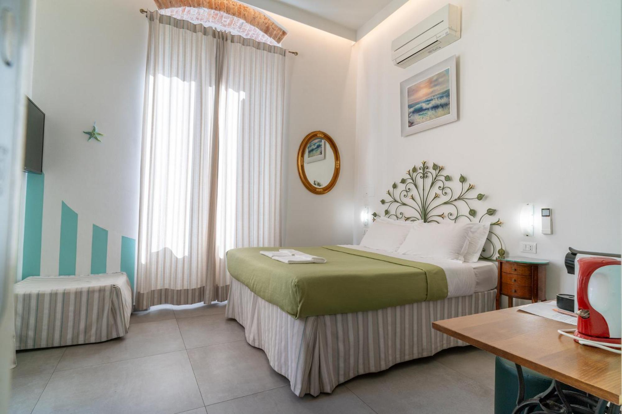 Teresa Rooms & Suites La Spezia Luaran gambar