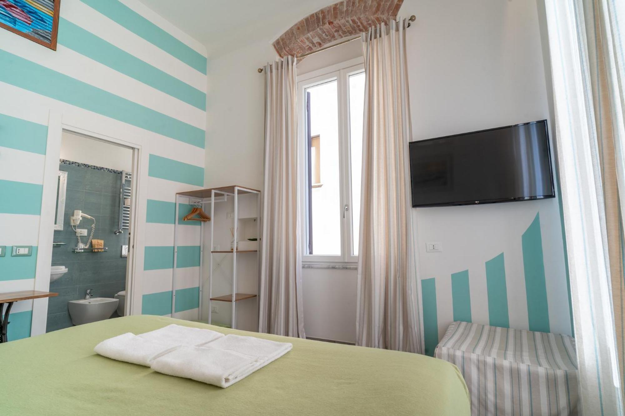 Teresa Rooms & Suites La Spezia Luaran gambar